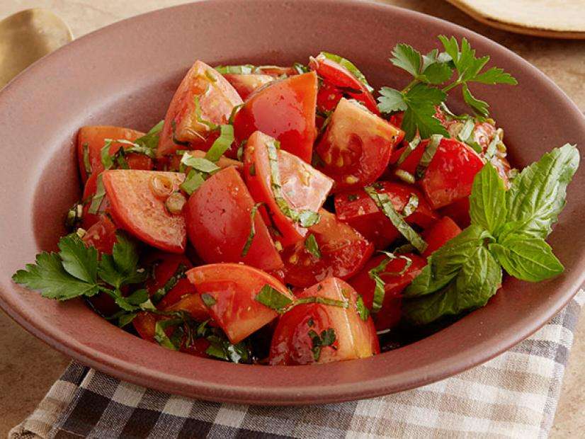 Салат из томатов